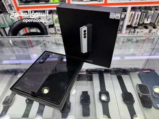  8 SAMSUNG GALAXY Z FOLD 6