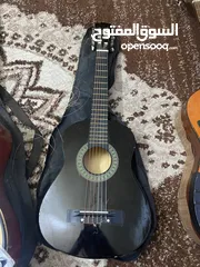  4 جيتارات ثلاثه للبيع