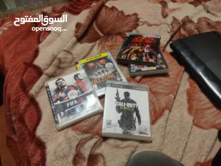  3 بليستيشن 3سوبر سلم  ممتازة مستعملة مع اقراص هارد500 جيجا وجود اوف ويرفيفا  كول اوف ديوتي 2  تيكين كي