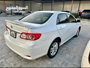  5 Toyota crolloa 2012