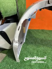  8 طمبون خلفي تويوتا بريوس 2019-2022 Toyota  متوفر عدد من طمبونات و عدة الوان Prius  تويوتا2019-2022
