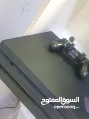  2 ps 4 pro and original gear and mincraft and captain tsubasa