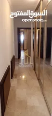  12 في أرقى مناطق عبدون شقة طابق ثالث 210م لم تسكن بسعر مميز / ref 7050