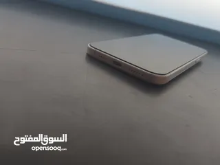  5 ايفون 16 بلس مشفر (مدخل خط)