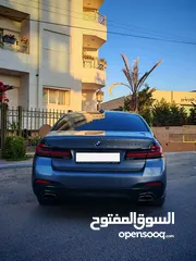  6 BMW 530e Kit M لا تحتاج الي نوع من الصيانه