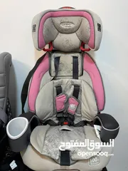  3 Car Seats (Graco+Chicco)