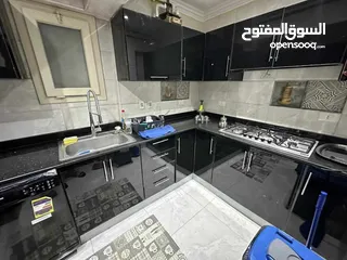  3 شقة مفروشة للبيع في القاهرة ( المعادي )