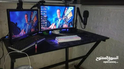  8 مكتب جيمنج مزود ب اضاءة RGB ملونه مع ريموت تحكم بسعر 38دينار شامل التوصيل لجميع المحافظات  لحقوا عرض