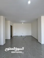  12 شقة مميزة 200 متر 3 غرف ماستر للبيع