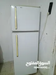  1 ثلاجه للبيع