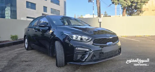  2 KIA K3 2019 مميزة لون اسود ميتلك مميزه فحص كامل