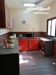  3 3 Bedrooms Apartment for Rent in Al Khuwair REF:1006AR