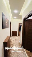  15 شقه ارضيه مميزه مع تراس ومدخلين للبيع الجبيهه / الريان