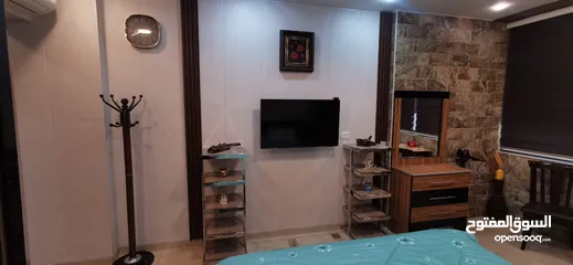  22 شقه مفروشه فاخره جدا للايجار بمنطقه مرج الحمام قريبه من الخدمات طابق ثالث / يوجد مصعد