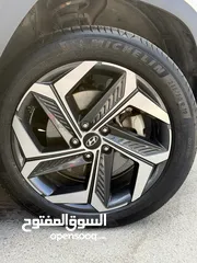  5 هونداي توسان ترخيص 2022 محرك 1600 هايبرد  جير أوتوماتيك 240 حصان