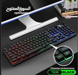  6 بكج كيبورد وماوس كيمنك كيبورد سلكي ذات ملمس ميكانيكي مميز مع إضاءات آر جي بي مما يُعطي مظهرًا رائعا