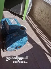  3 مضخة ماء بدريلو ايطالي واحد حصان بحالة جيدة جدا استعمال شهرين مع ايزي ابرس بس مش متأكد من الايزي برس