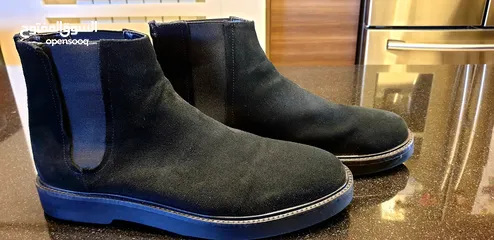  2 ZARA original black suede men boots used size 43  شوز ماسيمو اصلي