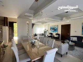  9 فيلا حديثة متلاصقة للبيع في دابوق