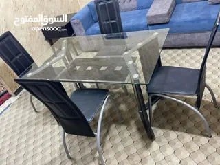  9 طقمين كنب وطاولة سفرة ومرجيحة