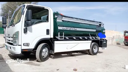  1 تنك مياه للبيع
