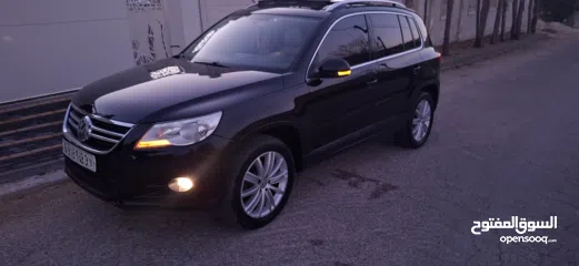  23 جيب تيجوان موديل 2010-اتومتيك-ماتور 2000تربوا -بنزين فل فل اضافات مع فتحة سقف بنوراما-فحص شركة ونخب