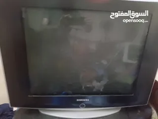  2 تلفزيون سامسونج 32 بوصه للبيع مع رسيفر جي جارد