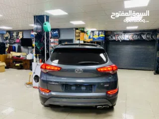  8 هيونداي توسان 2016. 4/4