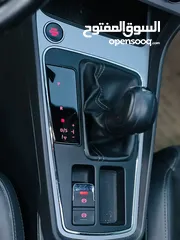  12 سيات ليون إكسلانس