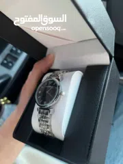  2 ساعه  يد  جميله