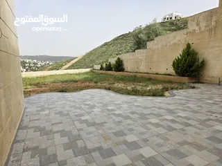  26 شقة ملوكية بإطلالة خلابة جدا أحكام خاصة أ مساحة داخلية وخارجية. 660 متر مربع أكبر مساحة لشقة