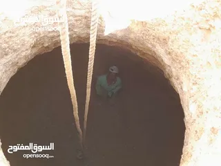  10 كمبريسة حفر تأجير كمبرسات ابو عبدالله للحفريات حفر جورانجاصه جميع الاعماق كافه أعمال الحفريات