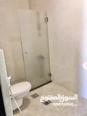  8 شقة للبيع في عين منجد