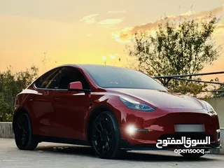  1 2023 Tesla Model y