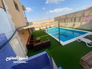  3 بسم الرحمن آلرحيم السلام شاليه للبيع في صروت يبعد عن شفابدران 20د مجهز بالكامل أطلاله مميزه جدا