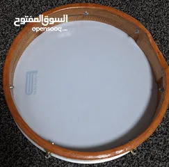  3 دف Power Beat شبه جديد للبيع – مع شنطة