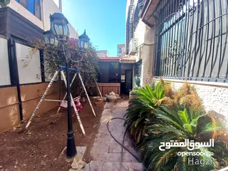  18 شقة غير مفروشة للإيجار في الشميساني  ( Property 35208 ) سنوي فقط