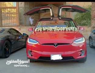  3 تيسلا جيب للأيجار شهري يومي لونيين ابيض وخمري جيب بسعر مغري واسعة من الداخل مارسيدس جي لاند كروز كشف