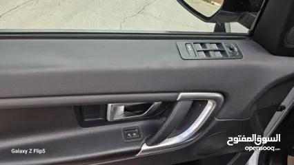  17 لاندروفر دسكفري مميز