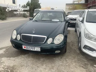  1 Mercedes E240