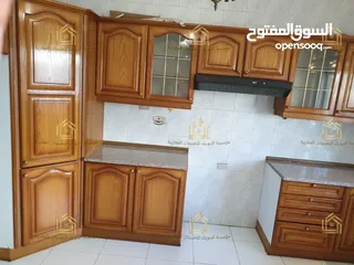  8 شقة فارغة - الجاردنز - 3نوم - 186م
