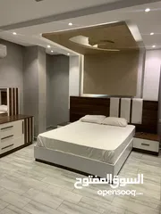  18 شقة فاخره بموقع مميز بالمهندسين س جزيره العرب للإجار اليومي او الشهري
