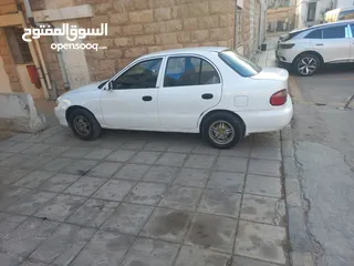  4 هيونداي اكسنت 1997 للبيع