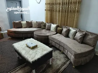  3 طقم كنب امريكي فخم وراقي لاصحاب الذوق الرفيع طقم عرايسي تفصيل وليس جاهز غمق المقعد متر الطقم فخم جدا