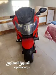  1 دراجة أطفال كهربائية للبيع بحالة الوكالة ، قابل للتفاوض