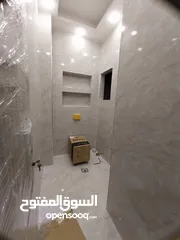  2 ام السماق 210م بسعر مغري
