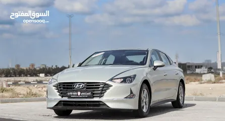  3 Hyundai sonata 2023 GCC 2.5L Original paint accident-free in excellent condition 1388 P.M