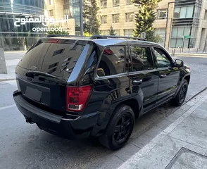  5 جيب جراند شيروكي موديل 2005  ‎ بحالة ممتازة / فل كامل Black Edition