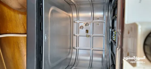  8 قلايه هوائيه ماركه شبه جديده