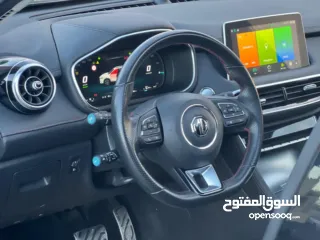  19 MG-HES / Plug In Hybrid Full 2022